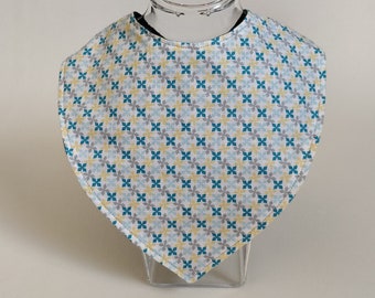 Reversible bandana bib in cotton and Microfiber