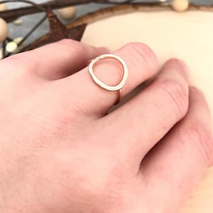 Rose Gold Circle Ring Simple O Ring Outline Circle Ring Dainty ring Tiny ring Circle Minimalist ring Minimalist Jewelry Silver Midi Ring