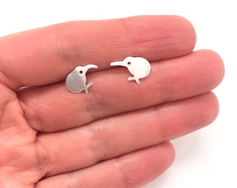 925 Sterling Silver Gold Tiny Kiwi Bird Stud Earrings Fun Quirky Jewelry Gift for Her Nature Inspired New Zealand Small Kiwi Bird Earrings