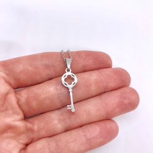 Tiny Key Necklace Key to My Heart Necklace Small Key Necklace Dainty Key Necklace Skeleton Key Pendant Bridesmaid Gift Love Lock Silver