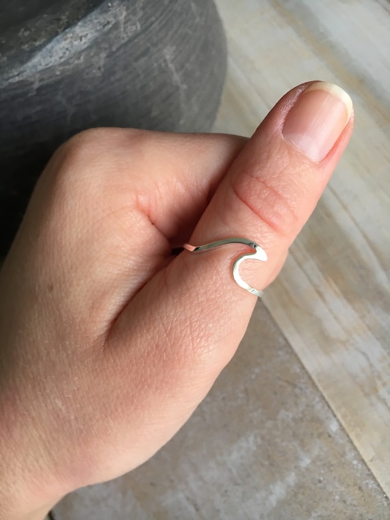 Adjustable wave best sale ring