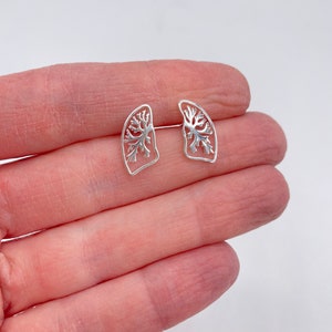 925 Sterling Silver Lung Earrings Cancer survivor Pulmonary Fibrosis Cystic Fibrosis Lung diseases Biology Jewelry Pulmonologist Doctor Gift