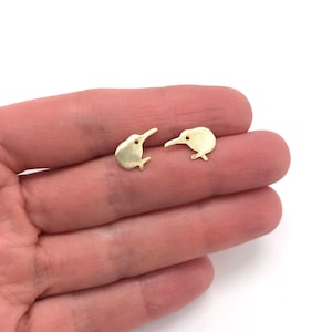 925 Sterling Silver Gold Tiny Kiwi Bird Stud Earrings Fun Quirky Jewelry Gift for Her Nature Inspired New Zealand Small Kiwi Bird Earrings
