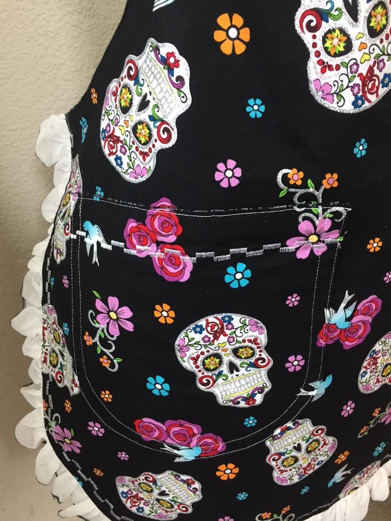 Reversible Folklorico Smiling Skulls Aprons