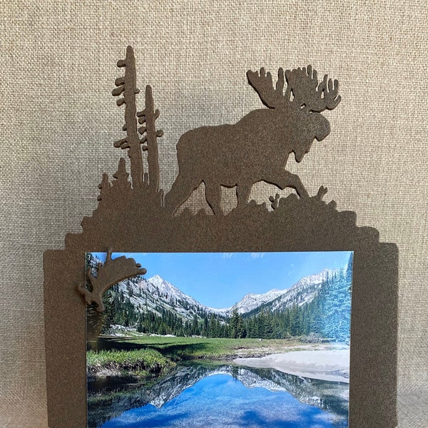 Metal Moose Picture Frame: Textured Brown Photo Holder (5x7 Photo)