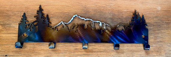 Mountain Key and Leash Hanger: Heat-Colored Metal Cabin Decor