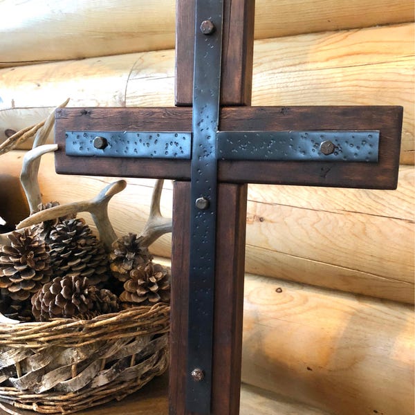 Rustic Wooden Cross, Farmhouse Cross, Reclaimed Wood Cross, Repurposed Wood Cross, Farmhouse Decor, Industrial Decor