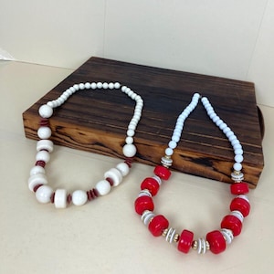 Vintage Chunky Perlenkette Rot Weiß Braun Retro Mod 60s Statement 2 Sets