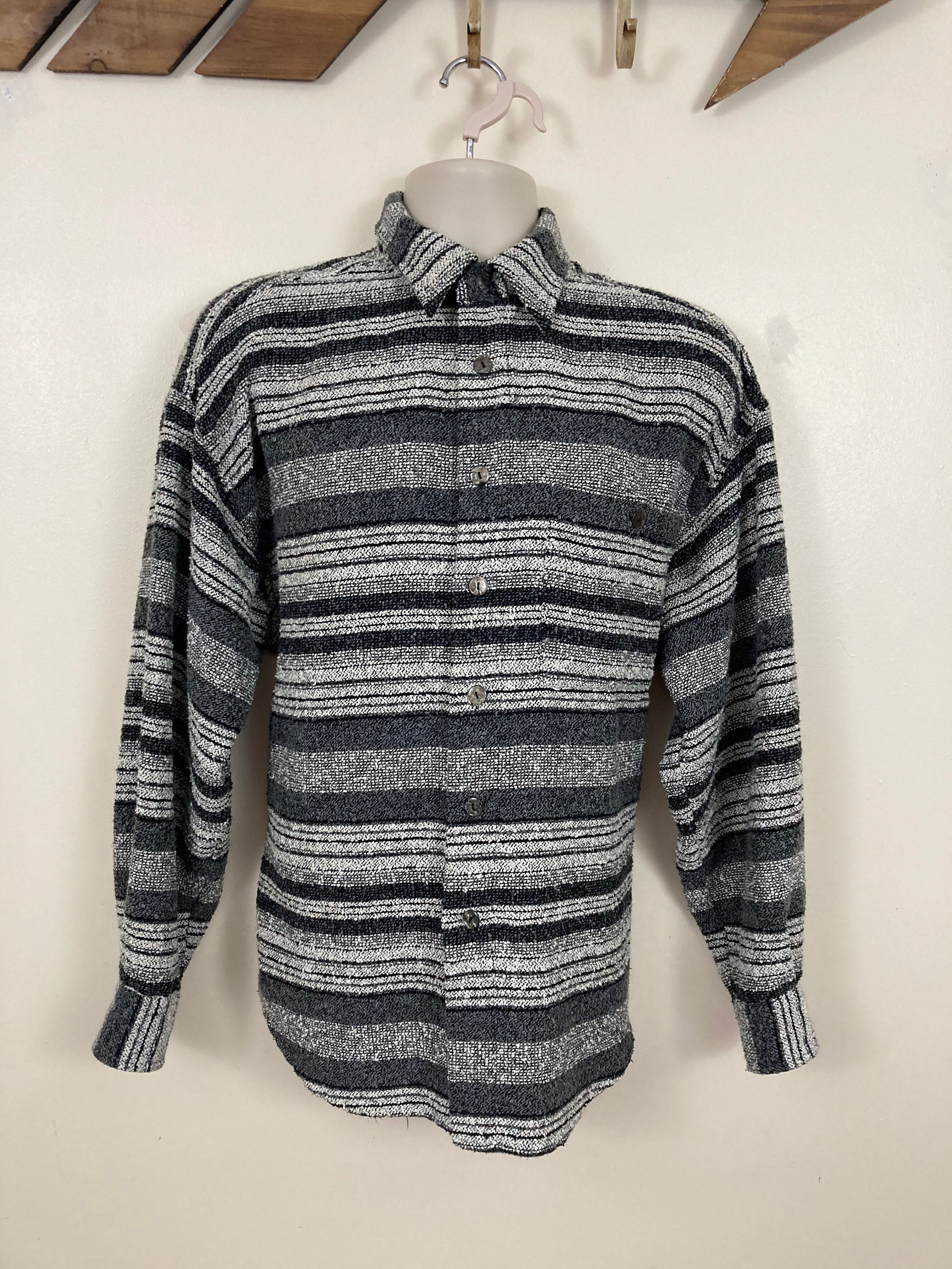 Image of 90S Vintage Boucle Flannel Shirt. Men's. Over Loose Fit. Xl