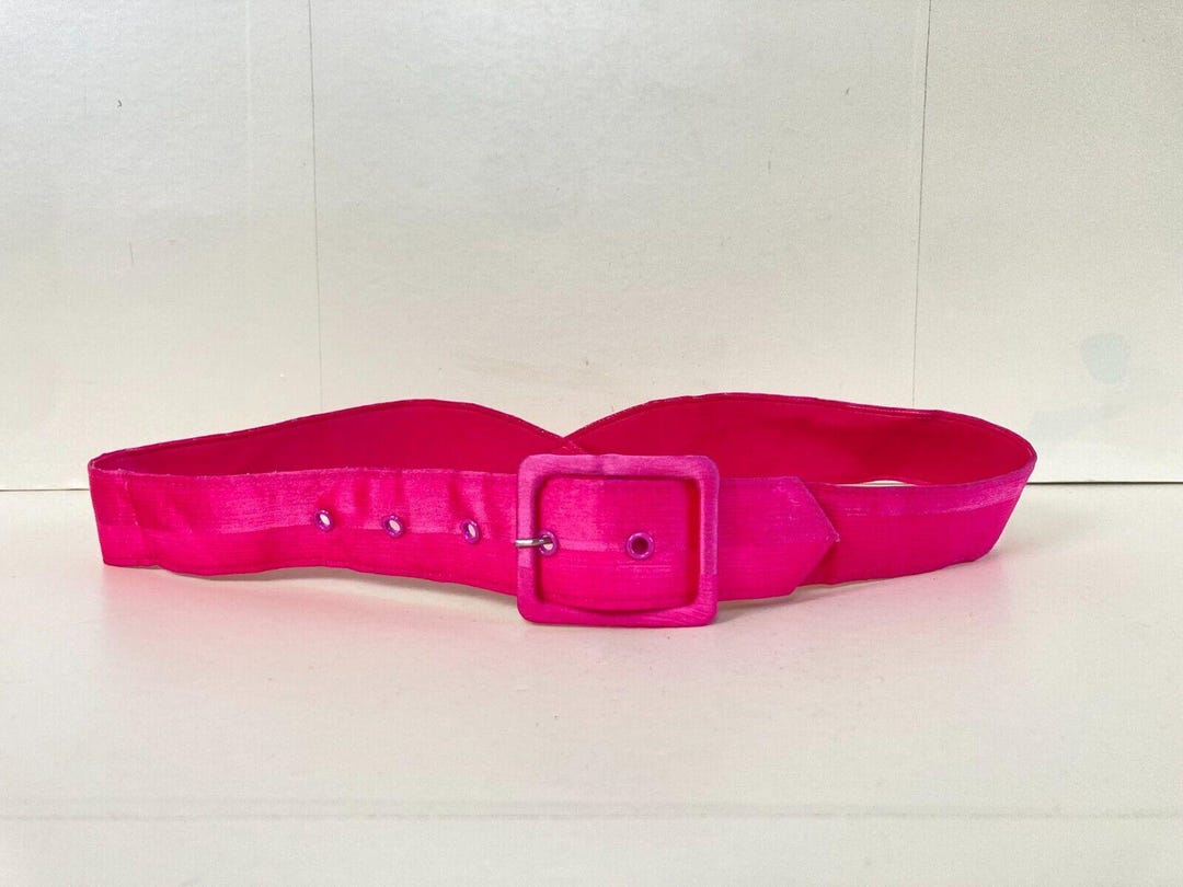 Wavy Waist Belt Pink