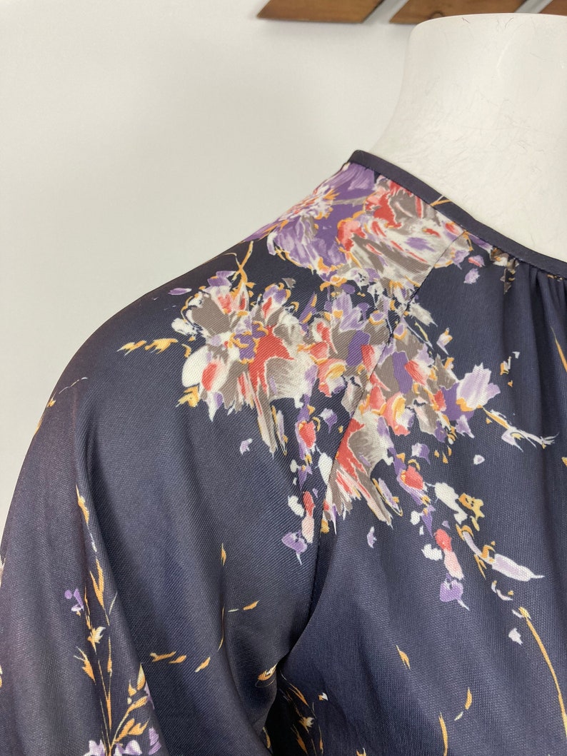 Long Sleeve 70s Vintage Floral Day Dress Dark Purple UK 10 Pink A line.