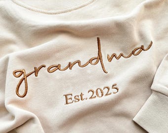 Custom Grandma Sweatshirt With Grandkids Names On Sleeve,Gramma Outfit, Gigi Mimi Clothing, Mothers Day Gifts,Mothers Day Gift for Grandma