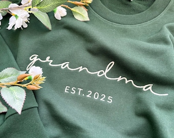 Custom Grandma Sweatshirt With Grandkids Names On Sleeve,Gramma Outfit, Gigi Mimi Clothing, Mothers Day Gifts,Mothers Day Gift for Grandma