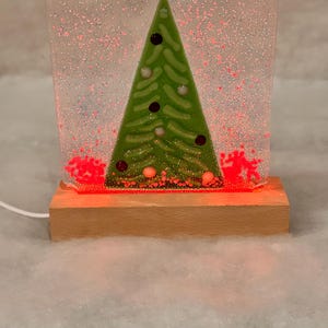 Illuminated Christmas Tree in LED lighted wooden base