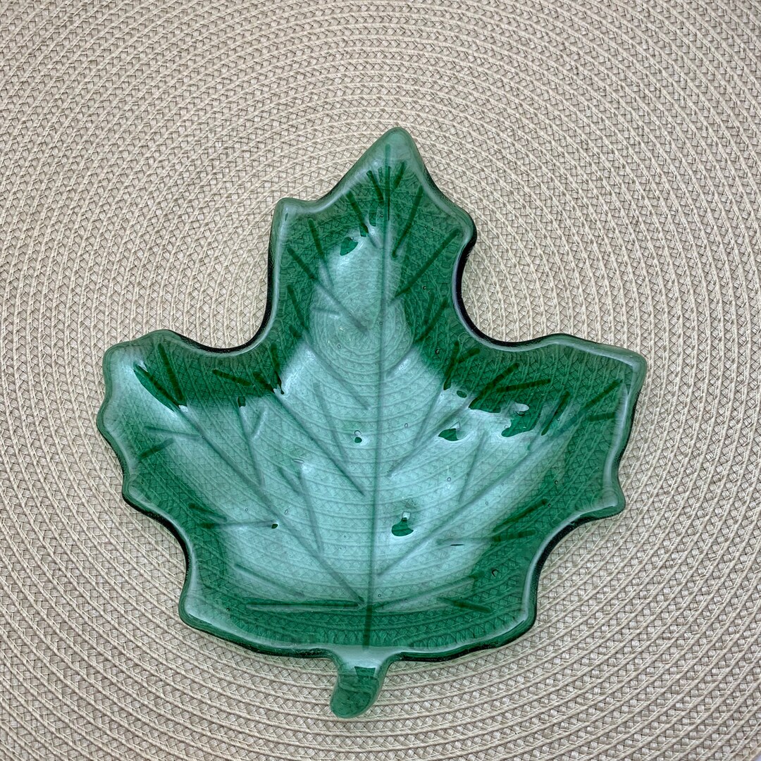 Fused Glass Leaf Dish Etsy
