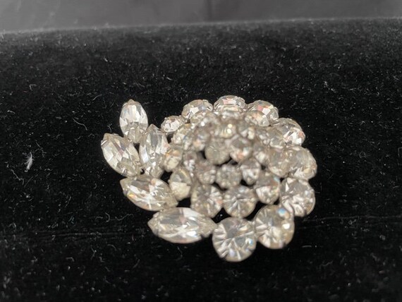 Weiss 2024 rhinestone brooch