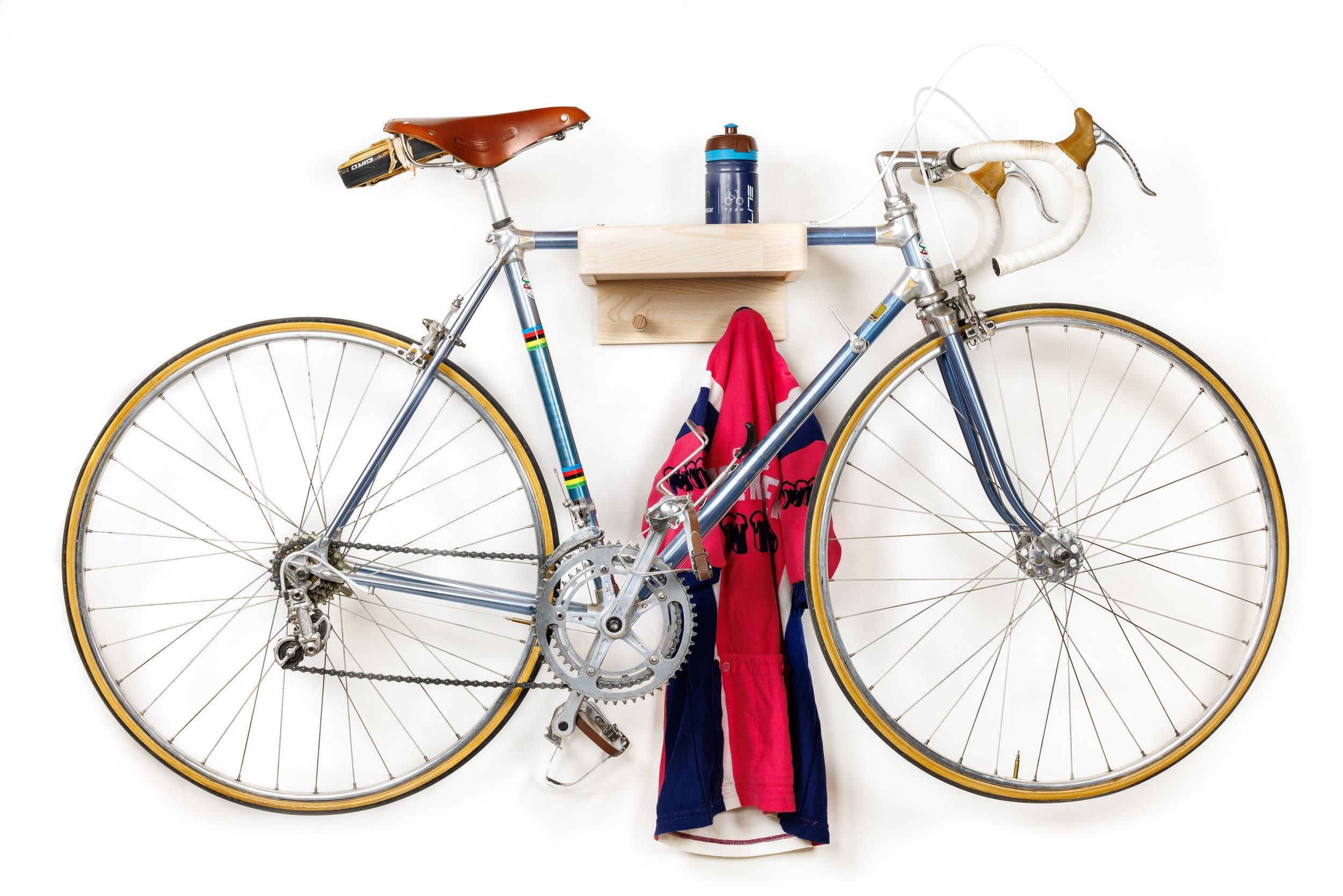 Porte-Vélo en Bois avec Deux Patères et Espace de Rangement Pour Les Accessoires