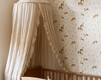 Behang met witte herten – Muurschildering met bosdieren in aquarel – Bosthema decoratie voor de kinderkamer