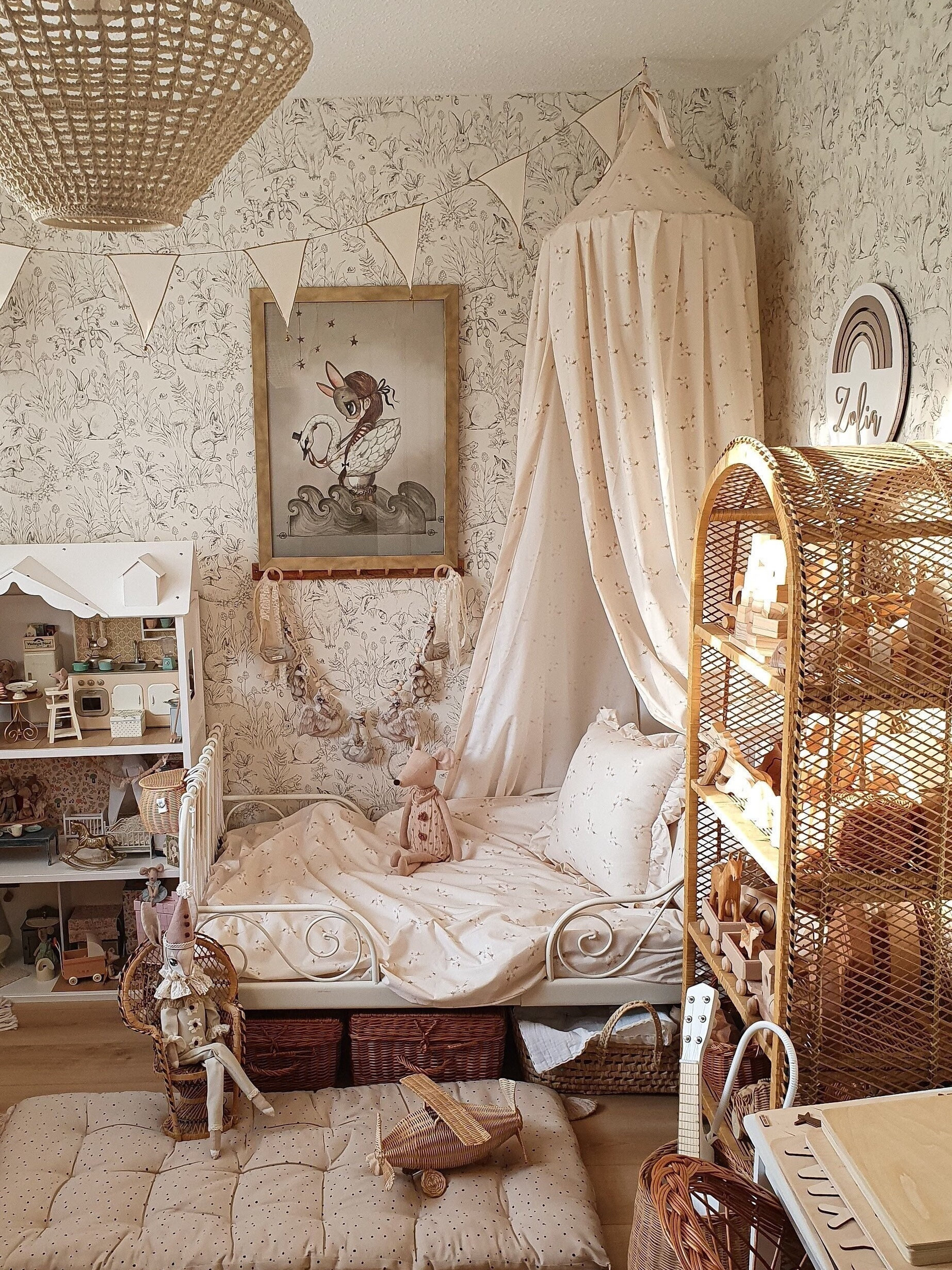 Ecru Small Flowers Bed Canopy Bedhemel Boho Canopy Flowers Canopy Vintage Canopy Etsy Canada