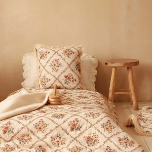 Spring - muslin kids quilt, comforter