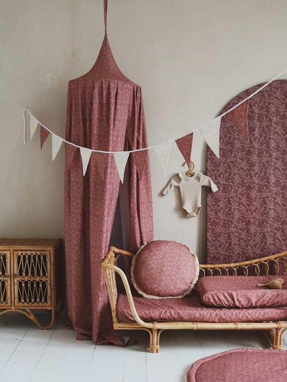 Burgundy Barberries Bed Canopy bedhemel Etsy UK