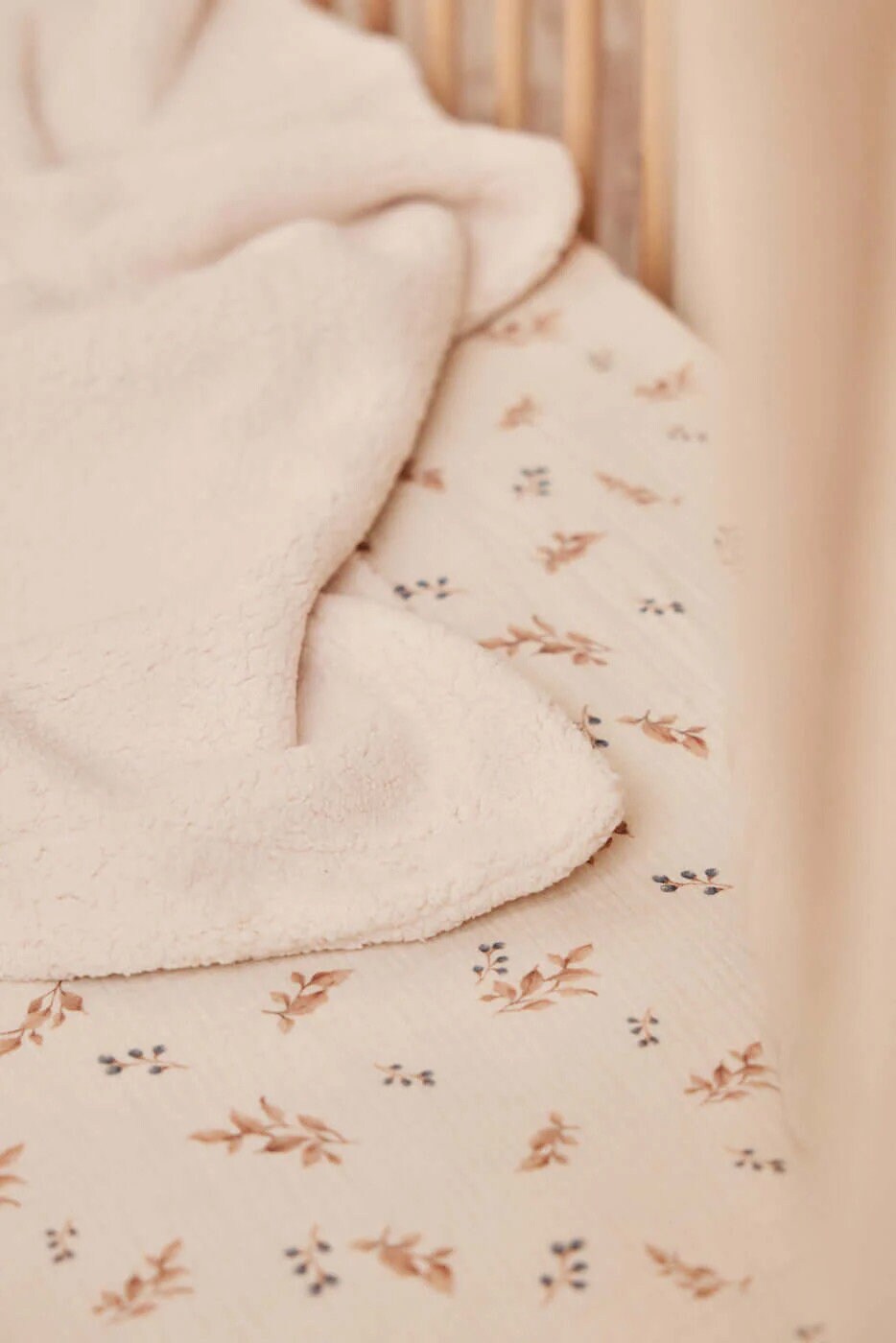 Small leaves - fitted sheet