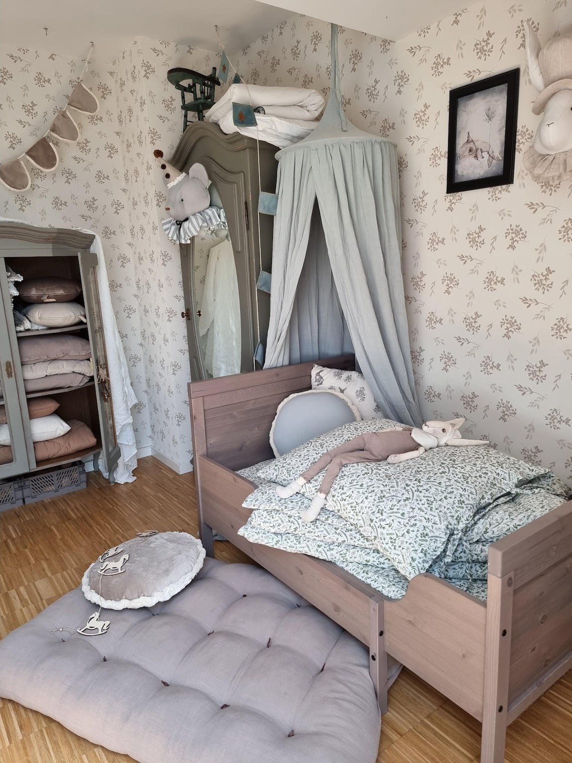 Light blue linen canopy bed canopy bedhemel klamboe Etsy