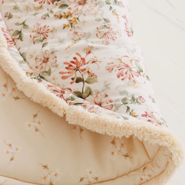 Chèvrefeuille - tapis de jeu rond pour bébé, boxkleed, tapis de jeu pour bébé fleurs