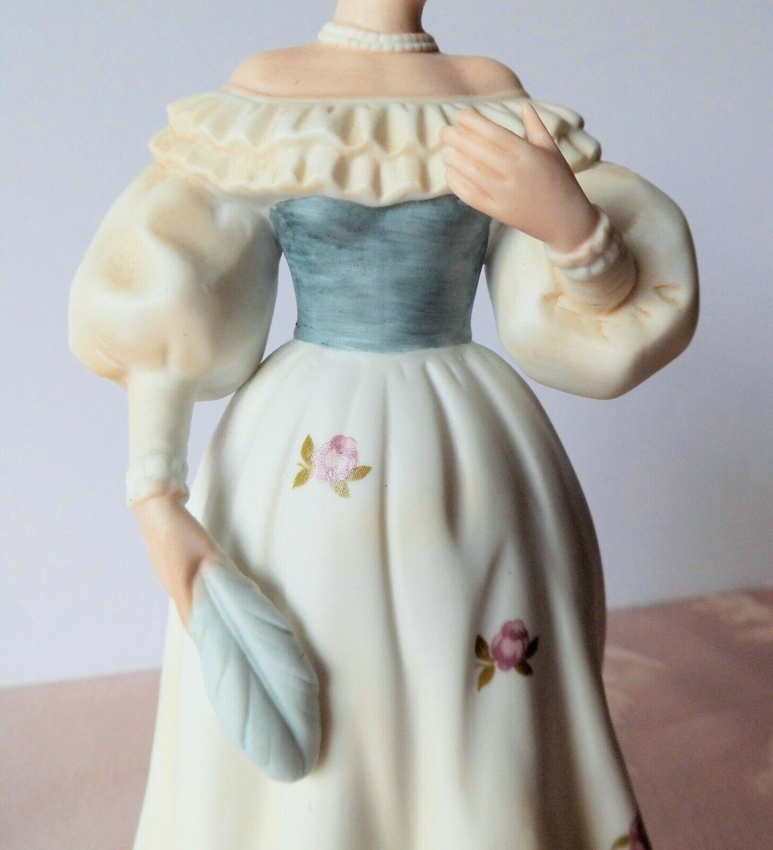 HOMCO Victorian Lady Porcelain Figurine 1463 Belle of the Ball Etsy