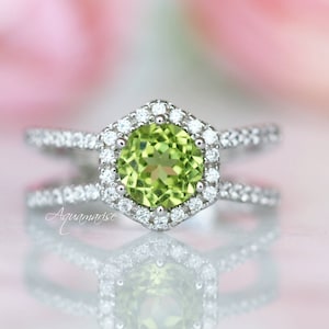 Hexagon Natural Peridot Ring- Sterling Silver Green Peridot Engagement Ring For Women- August Birthstone- Anniversary Birthday Gift For Her
