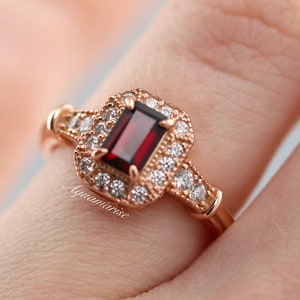Vintage Natural Garnet Ring- 14K Rose Gold Vermeil Garnet Engagement Ring- Antique Promise Ring Red Gemstone January Birthstone Gift For Her