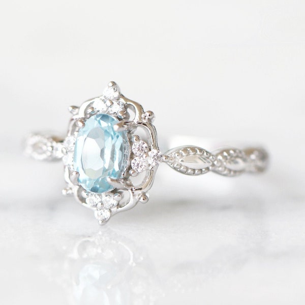 Vintage Aquamarine Ring- Sterling Silver Engagement Ring For Women- March Birthstone- Unique Promise Ring- Anniversary Birthday Gift For Her