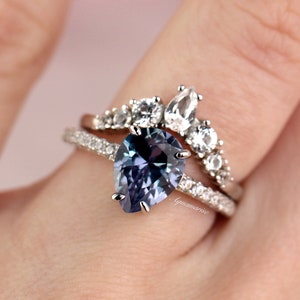 Teardrop Alexandrite Ring Set- Sterling Silver Engagement Ring For Women- Promise Ring - Color Changing Stone- June Birthstone- Gift For Her