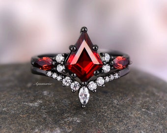 Ensemble de bagues Skye cerf-volant grenat rouge naturel - Bague de fiançailles en argent sterling 925 noir pour femme - Bague de promesse unique avec pierres précieuses rouges pour elle
