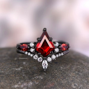 Skye Natural Red Garnet Kite Ring Set- Black Filled Sterling Silver Engagement Ring For Woman- Unique Red Gemstone Promise Ring For Her