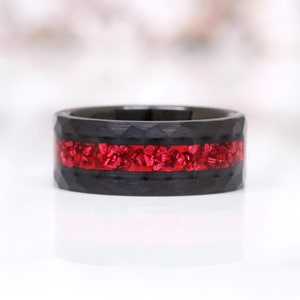 Crushed Red Garnet Men's Black Wedding Band- Tungsten Carbide Hammered Ring- 8mm Mens Wedding Ring Unique Birthstone Promise Ring For Him