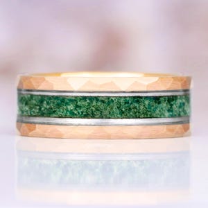 Green Moss Agate Wedding Band- Rose Gold Hammered Tungsten Ring- 8mm Man Ring- Comfort Fit Dome Polish- Birthday Anniversary Gift For Him