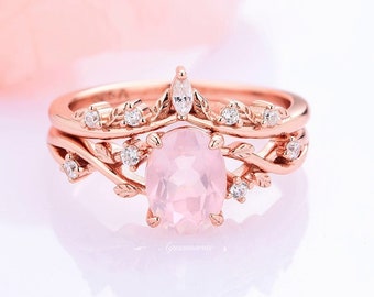 Conjunto de anillos de cuarzo rosa natural- Conjunto de anillos de boda de hojas Vermeil de oro rosa de 14K- Anillo de compromiso de piedras preciosas rosas- Anillo de promesa delicado de ramita única