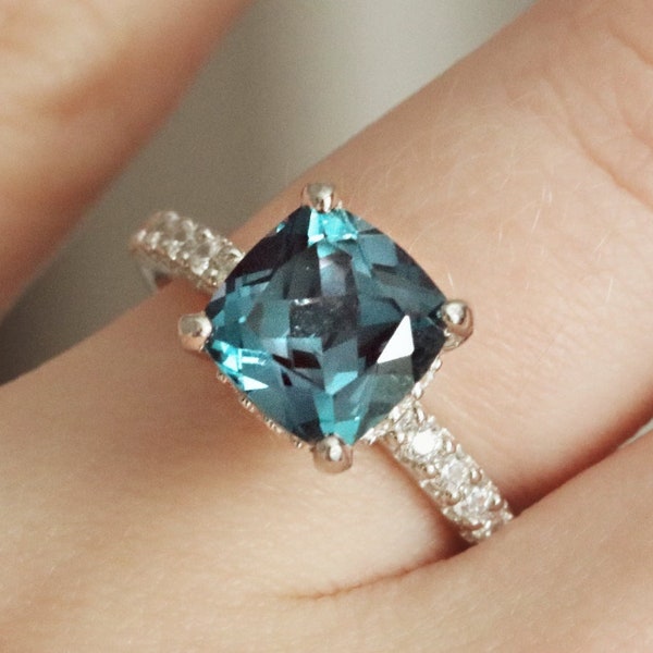 Cushion Cut Alexandrite Ring- Teal / Purple Alexandrite Engagement Ring- Promise Ring Color Changing Gemstone June Birthstone- Gift For Her