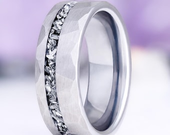 Meteorite Mens Wedding Band 8mm Silver Tungsten Carbide Hammered Brushed Comfort Fit Ring