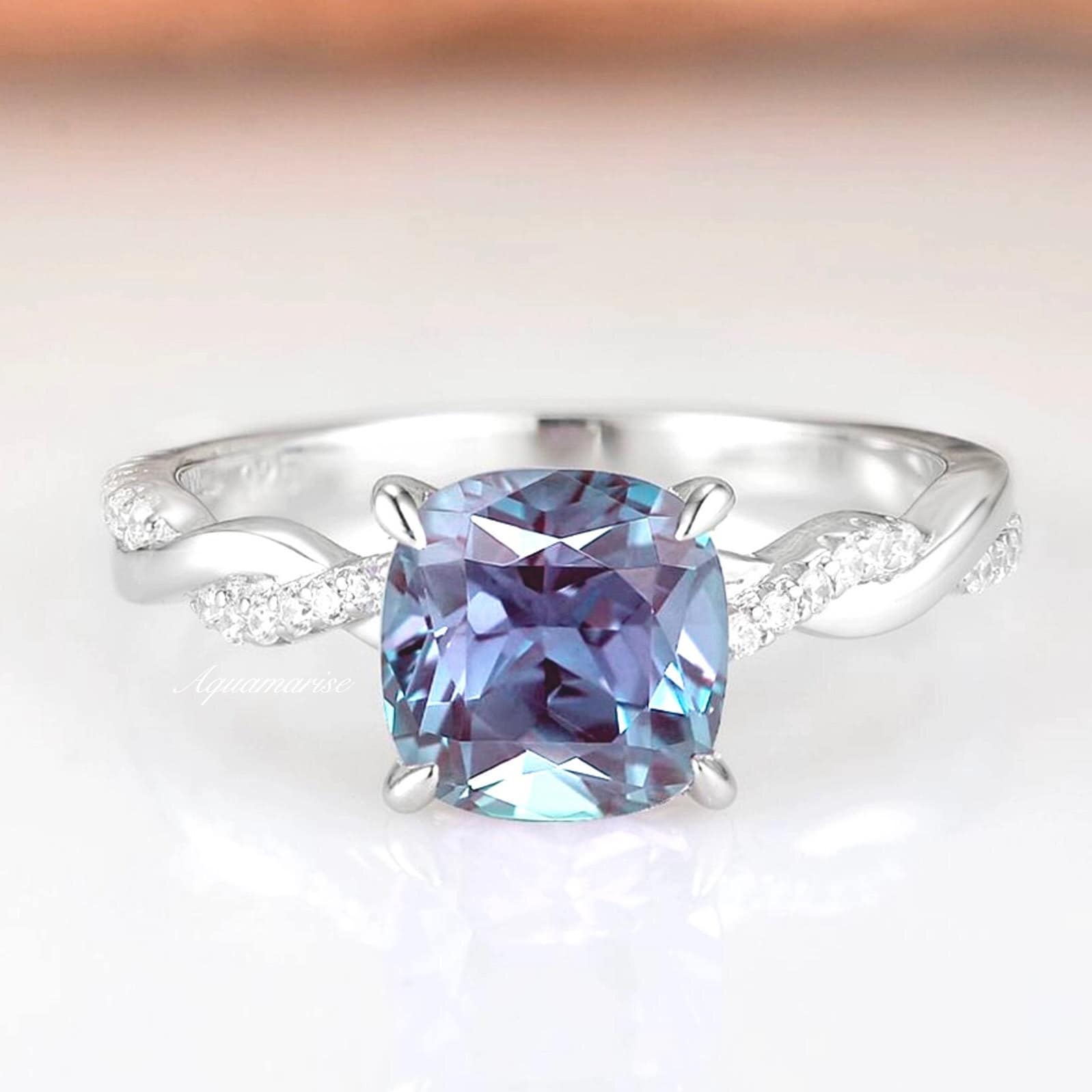 Cushion cut alexandrite ring deals