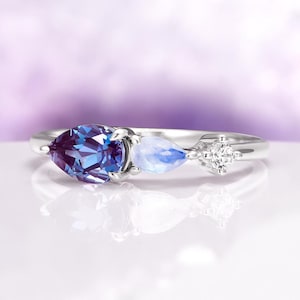 Alexandrite & Moonstone Ring- 925 Sterling Silver Gemstone Engagement Ring For Women Promise Ring June Birthstone Anniversary Gift For Her