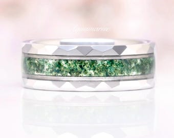 Green Moss Agate Hammered Men&#39;s Wedding Band- Natural Crushed Agate Silver Tungsten 8mm Wedding Band  Polished Comfort Fit Ring Gift For Him
