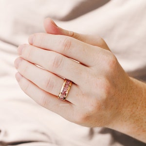 Morganite Mens Wedding Band Rose Gold Tungsten 8mm Crushed Pink Stone Inlay image 3