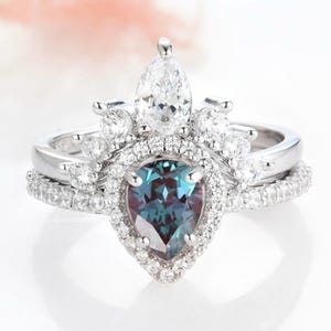 Amy Teardrop Alexandrite Ring Set- Sterling Silver Alexandrite Engagement Ring- Promise Ring June Birthstone Unique Ring Set Gift For Her
