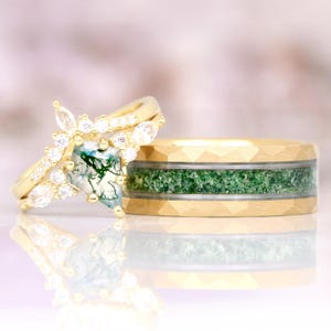 Kite Green Moss Agate Ring Set- His and Hers Wedding Band- Gold Ring Set- Matching Nature Couples Promise Ring- 14K Yellow Gold Vermeil