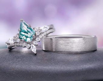 Kite Moss Agate Couples Ring Set, Matching His and Hers Rings, Green Moss Agate Ring Set, Nature Engagement Rings, Alternative Wedding Set
