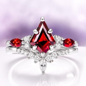 Skye Kite Natural Red Garnet Ring Set in 925 Sterling Silver Engagement Ring- Unique Deep Red Promise Ring- Anniversary Gift Idea For Her