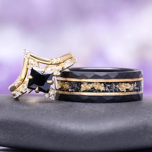 Black Onyx & Meteorite Gold Leaf Couples Ring- His and Hers Wedding Band- Gold Ring Set- Matching Nature Couples Unique Vintage Promise Ring
