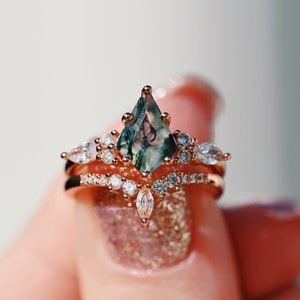 Skye Kite Green Moss Agate Ring 14K Rose Gold Vermeil Natural Agate Engagement Ring Promise Ring Green Gemstone Anniversary Gift For Her image 2